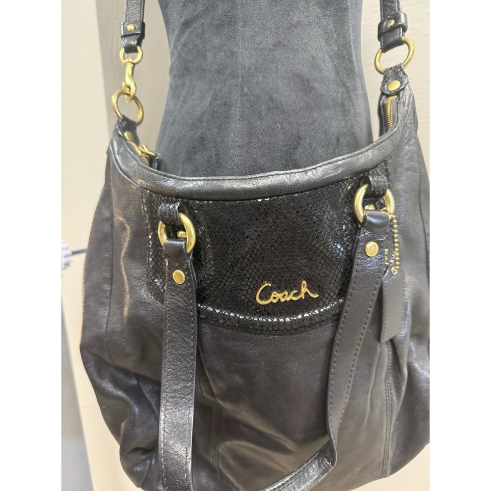 Coach Ashley Hippie Black Leather Python Trim Shoulder Bag Purse Gold Hardware - Picture 2 of 8